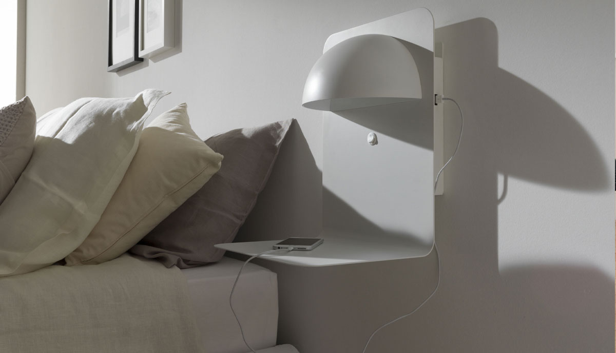 Frandsen Copenhagen wall-mounted bedside lamp